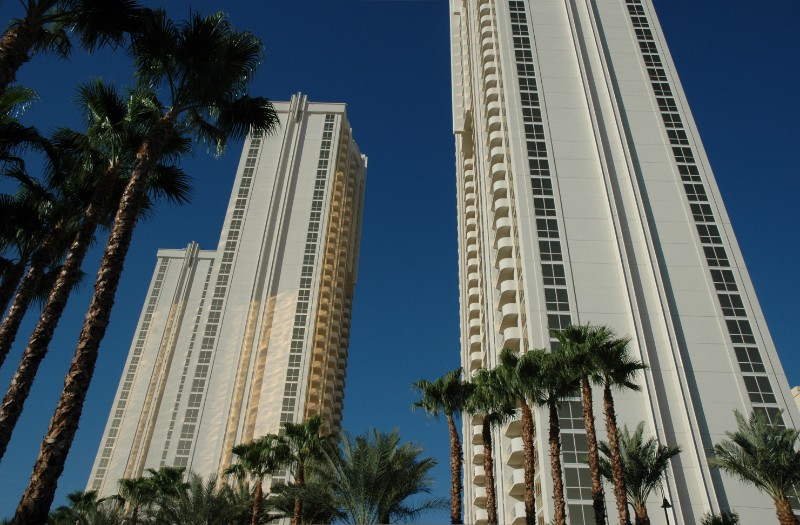 las vegas luxury condo